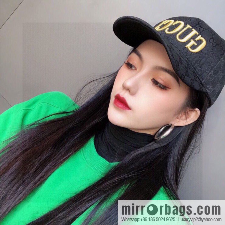 GUCCI Gucci simple atmosphere embroidered baseball cap