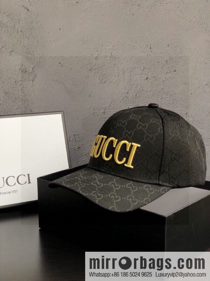 GUCCI Gucci simple atmosphere embroidered baseball cap
