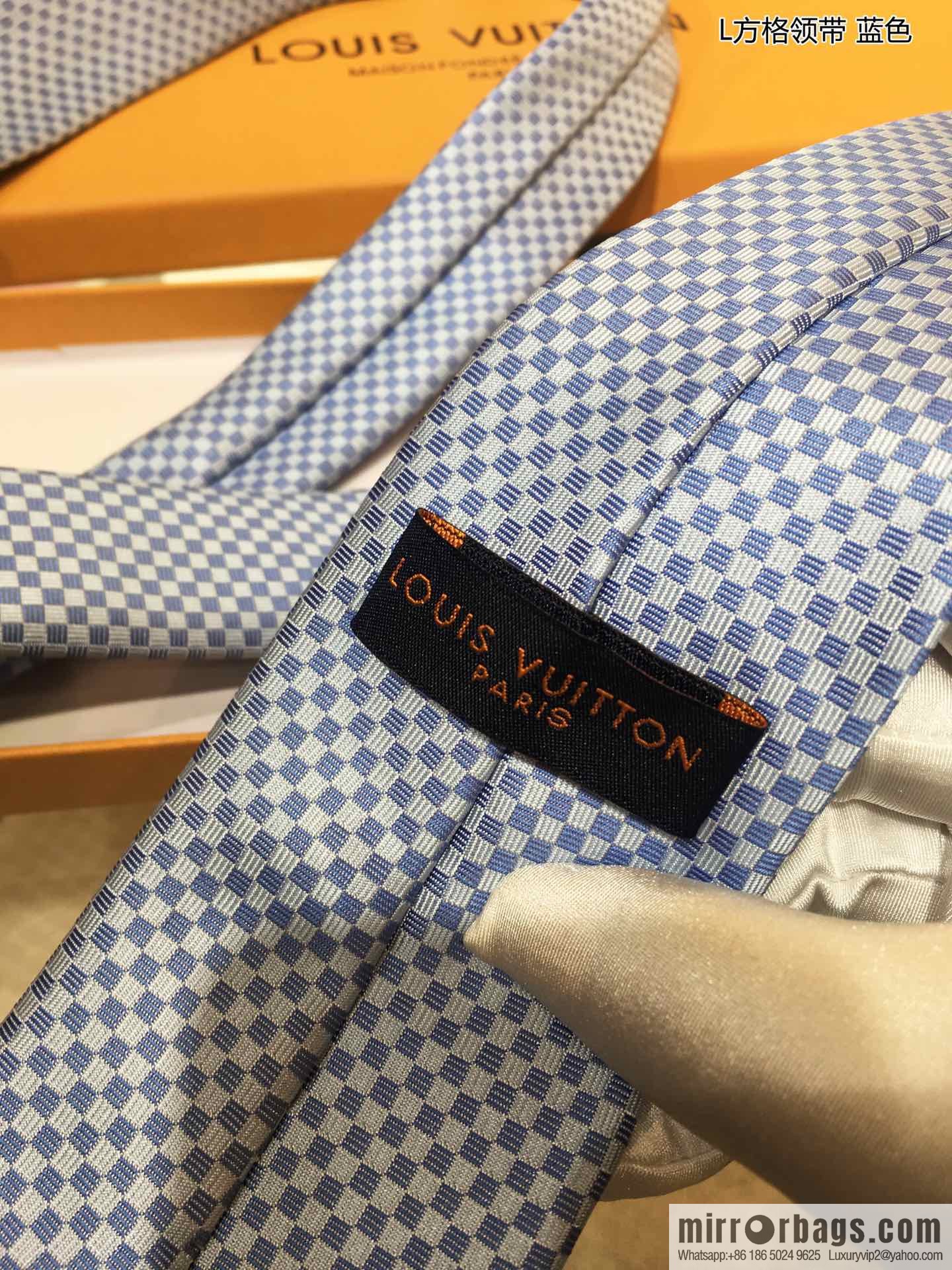 LV Louis Vuitton 100% Top Jacquard Silk L Checked Tie