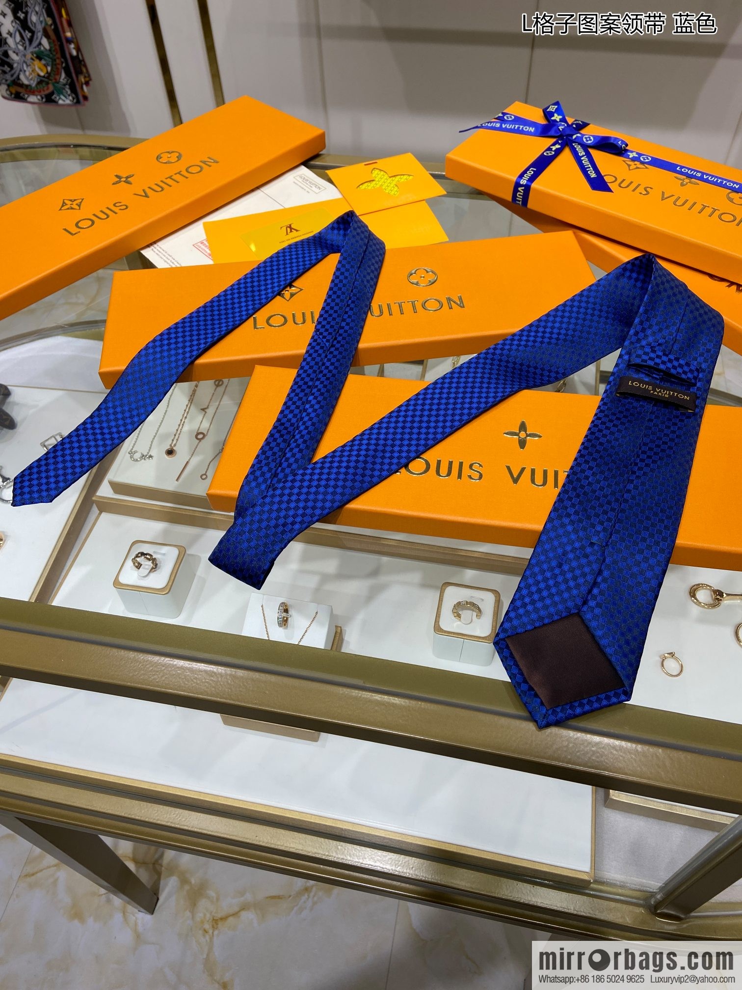 LV Louis Vuitton 100% Top Jacquard Silk L Checked Tie