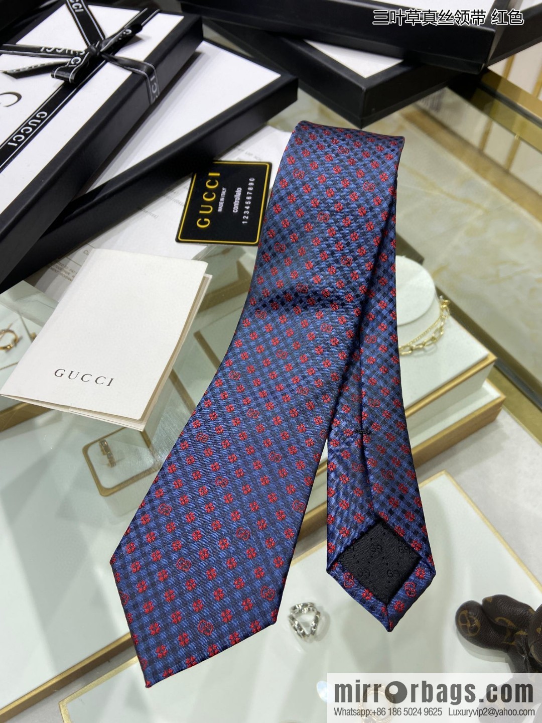 GUCCI Gucci 100% Top Jacquard Silk Clover Tie