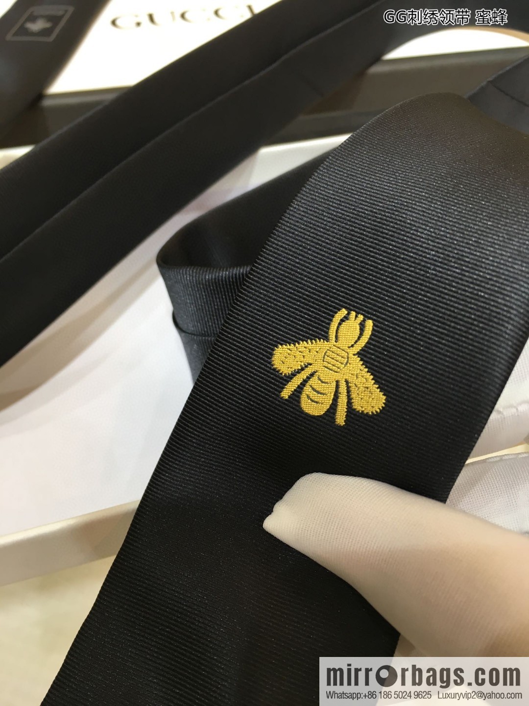 GUCCI Gucci 100% Top Jacquard Silk GG Embroidered Tie