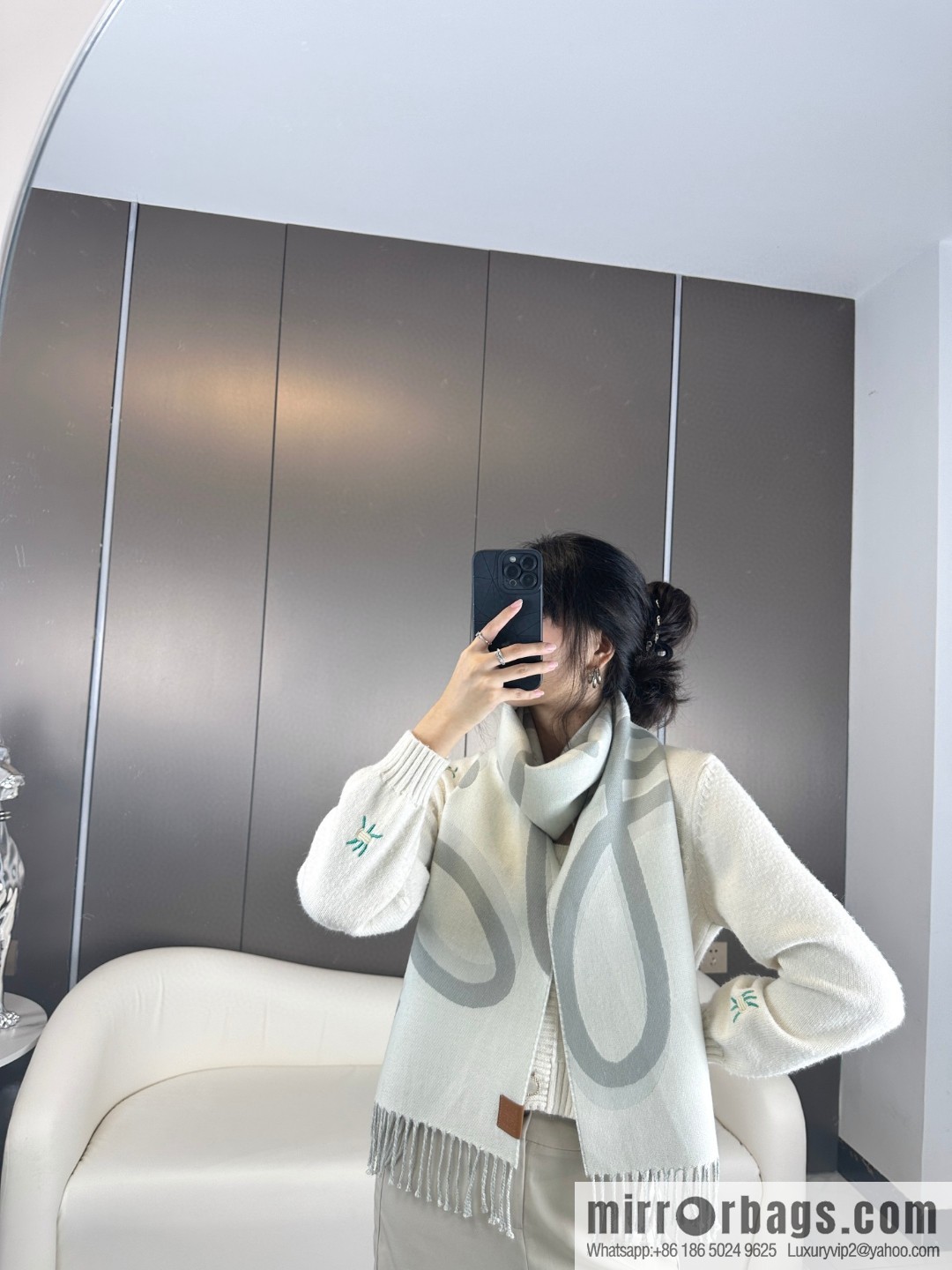 LOEWE cashmere fabric double-sided scarf