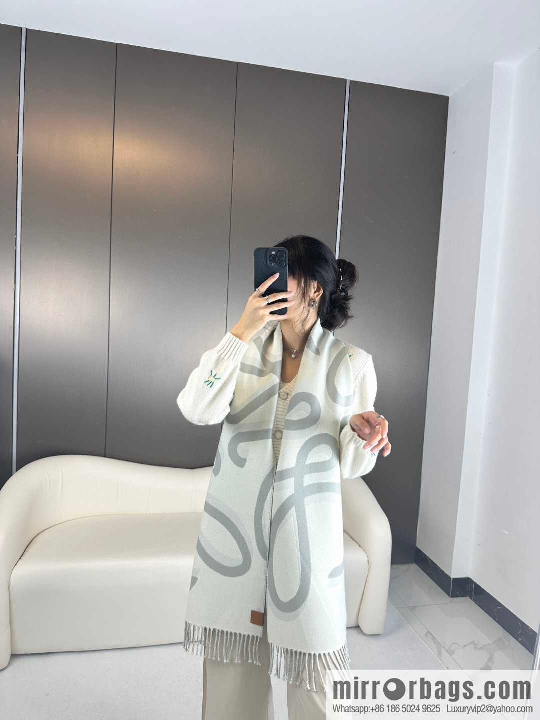 LOEWE cashmere fabric double-sided scarf