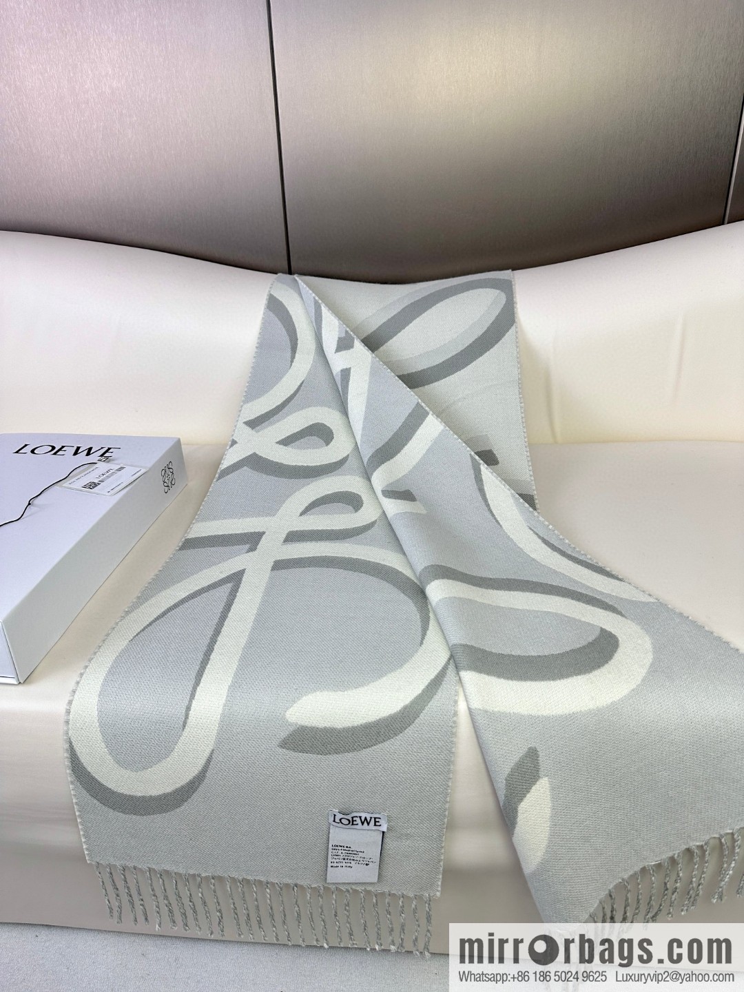 LOEWE cashmere fabric double-sided scarf