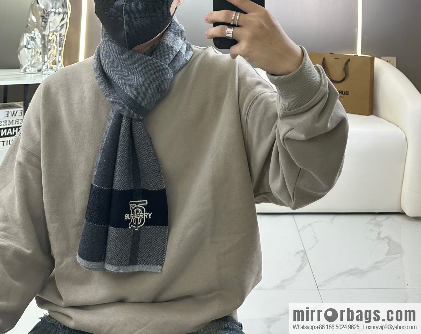 Burberry Burberry TB Cashmere Checked Men's Scarf