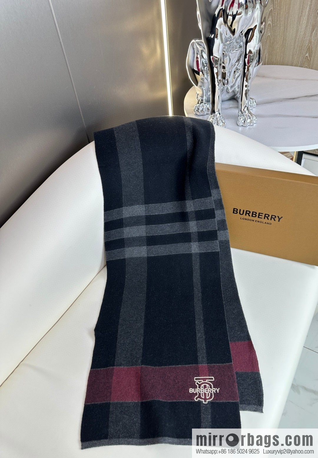 Burberry Burberry TB Cashmere Checked Men's Scarf