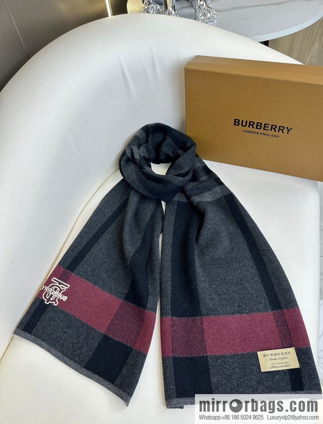 Burberry Burberry TB Cashmere Checked Men's Scarf