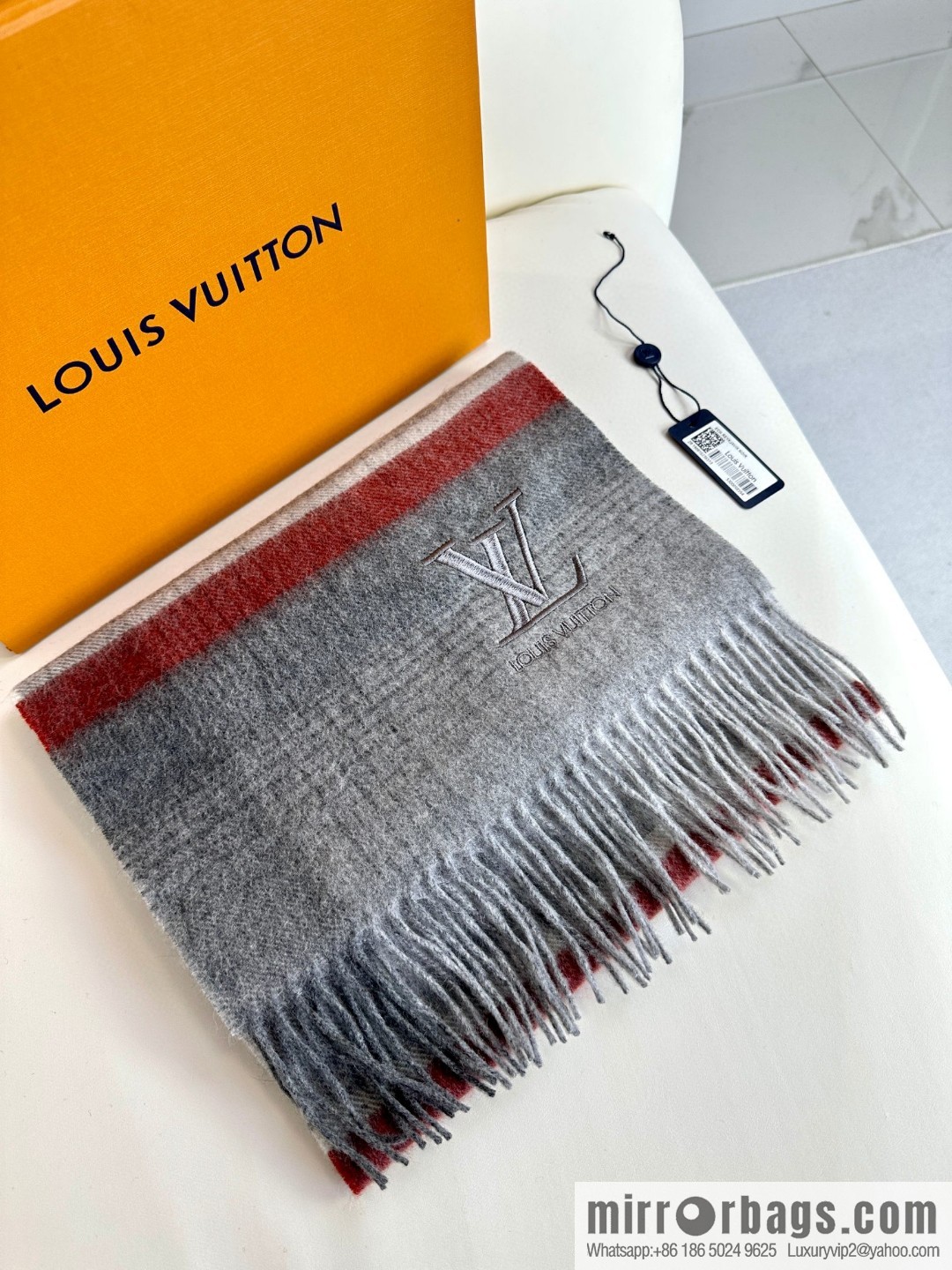 LV Louis Vuitton 2023 Overseas Counter Latest Unisex Scarf