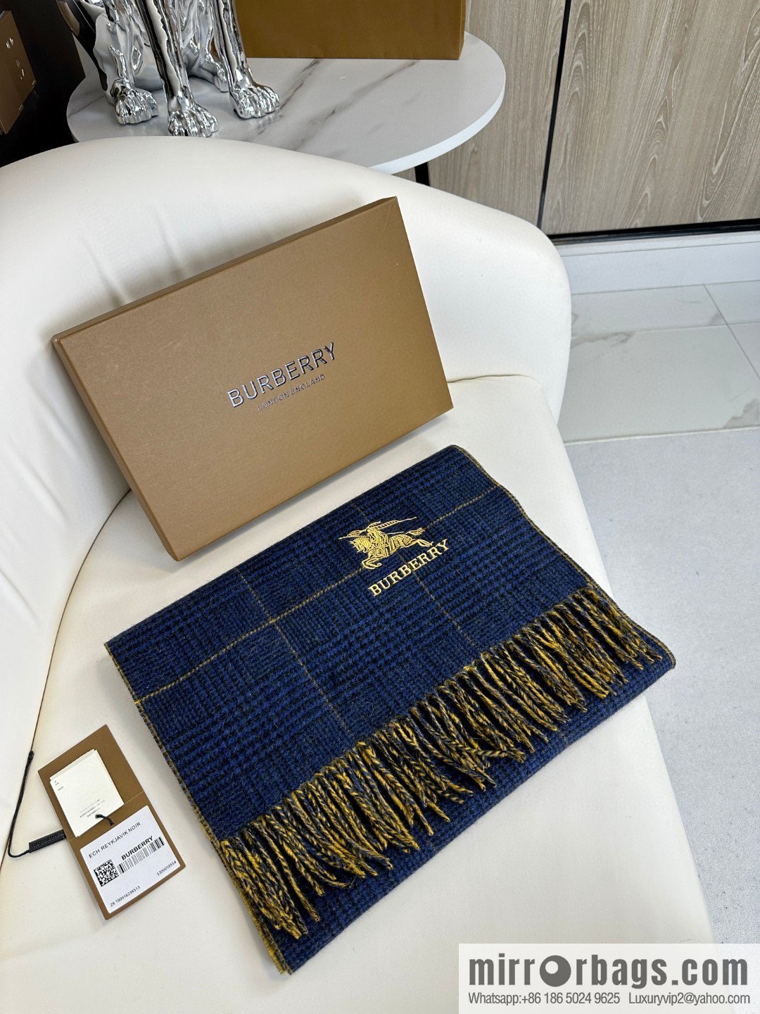 Burberry 23 autumn and winter new products, classic embroidered double-sided yarn-dyed checked scarf