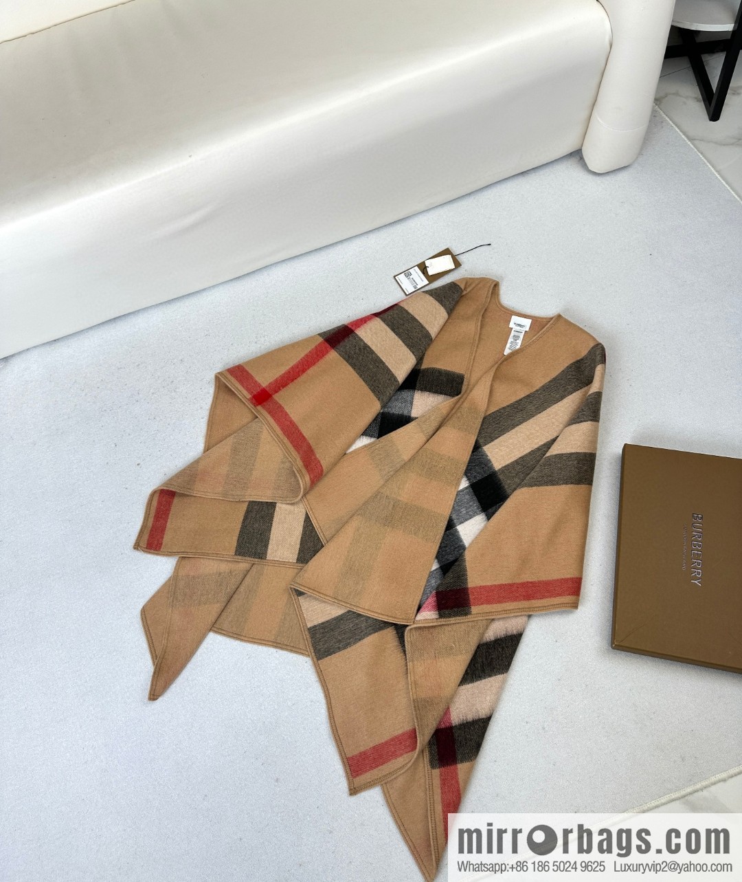 Burberry, cashmere double-sided cape