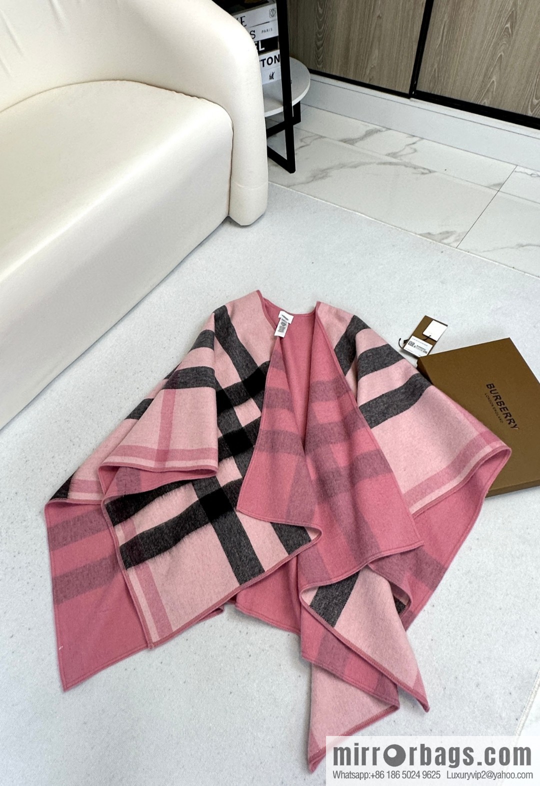 Burberry, cashmere double-sided cape