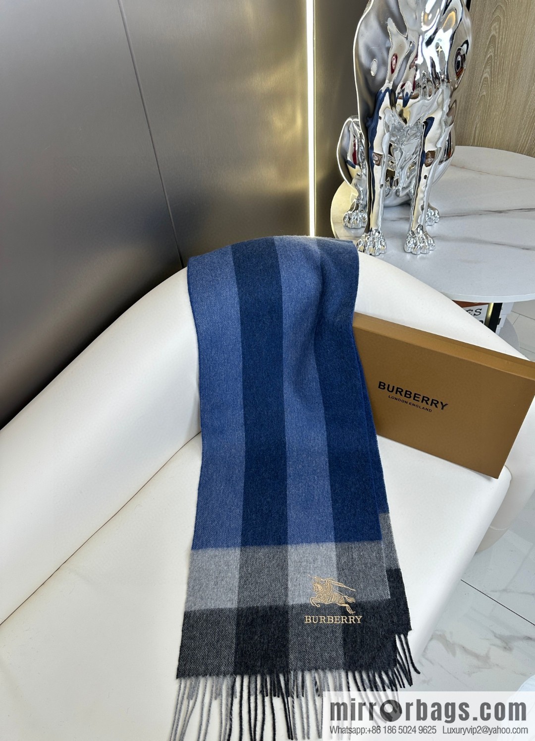 Burberry Burberry 2023 new model, classic plaid war horse, unisex couple scarf