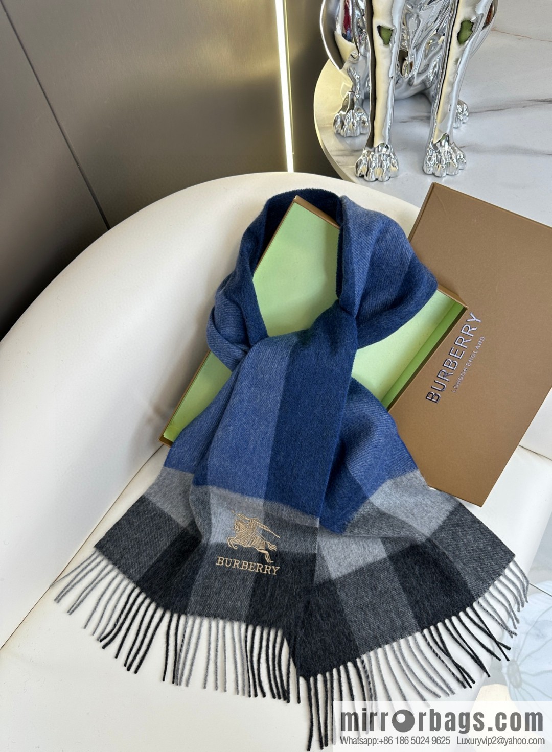 Burberry Burberry 2023 new model, classic plaid war horse, unisex couple scarf