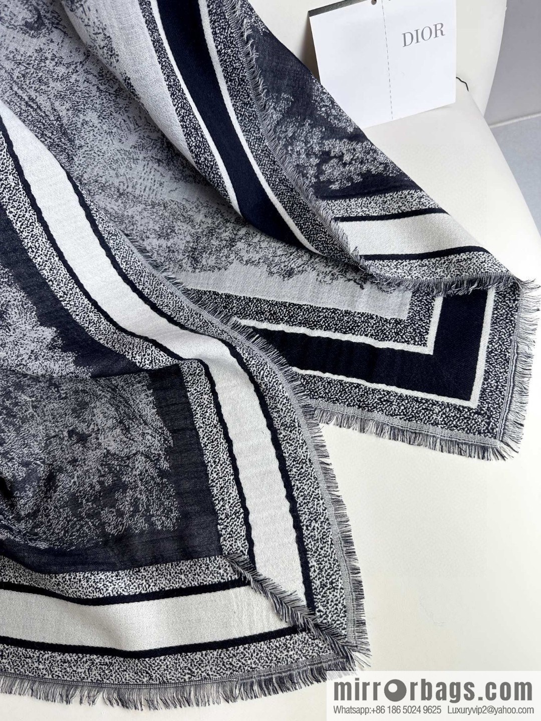 DIOR Rui print scarf