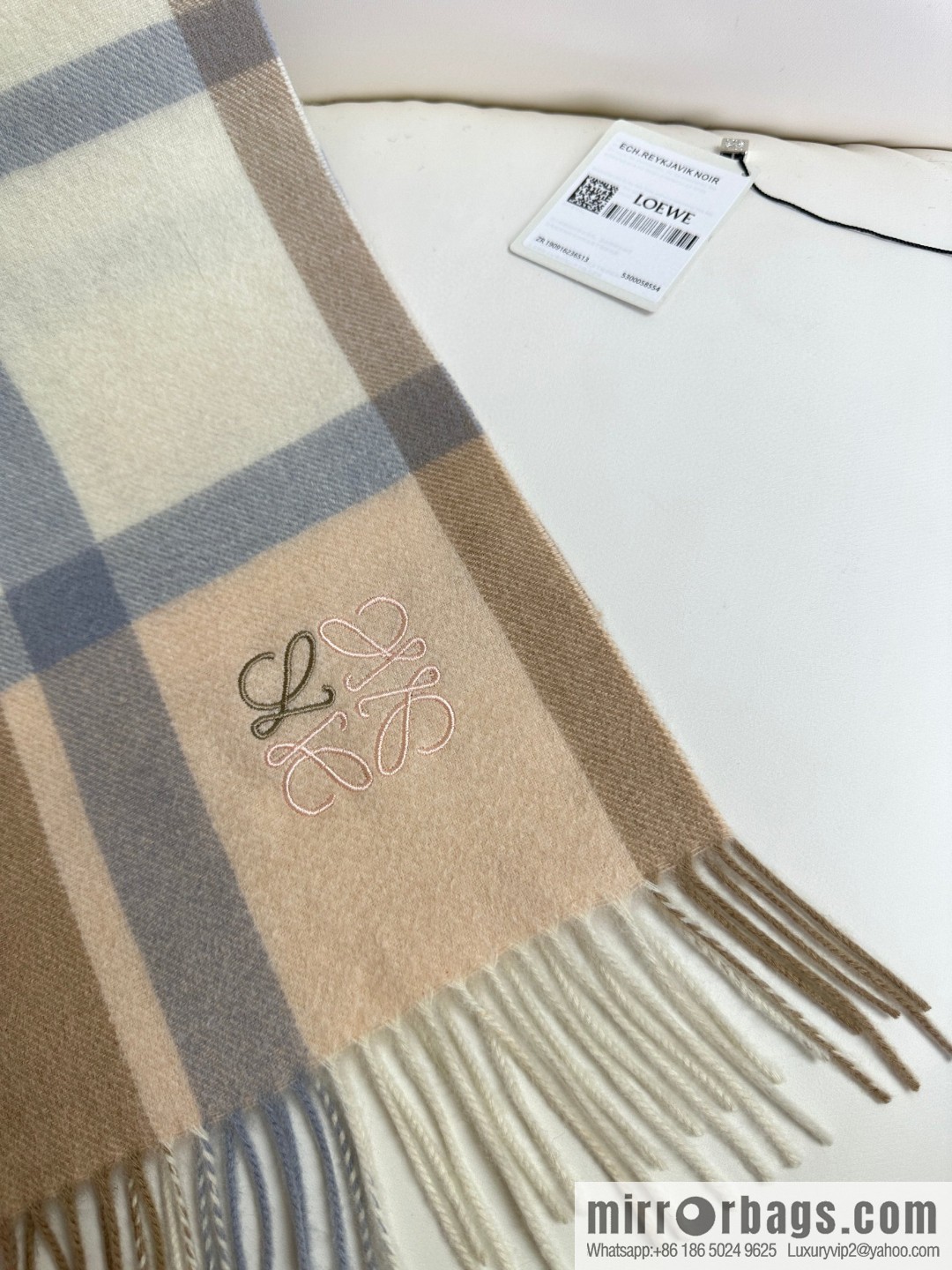 LOEWE small logo two-color embroidered cashmere scarf
