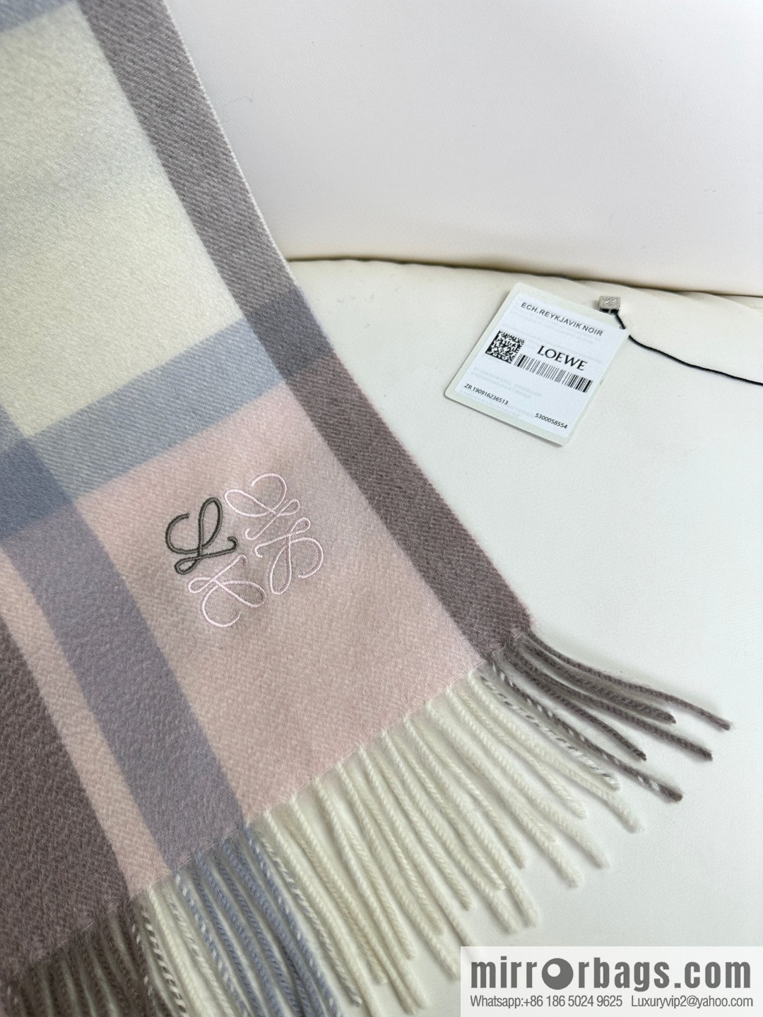 LOEWE small logo two-color embroidered cashmere scarf