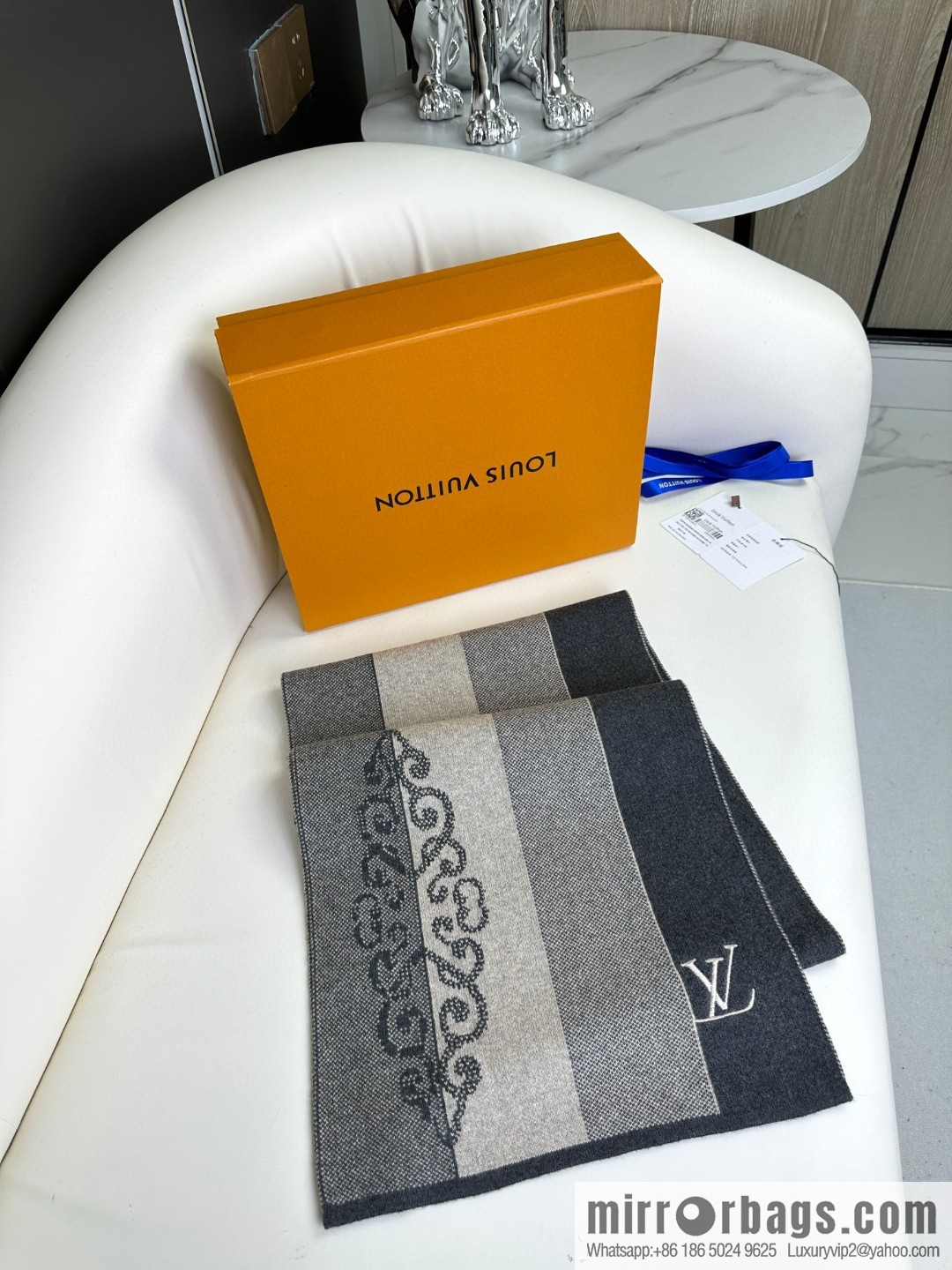 LV 2023 Classic Plaid Jacquard, High-end Men's Scarf