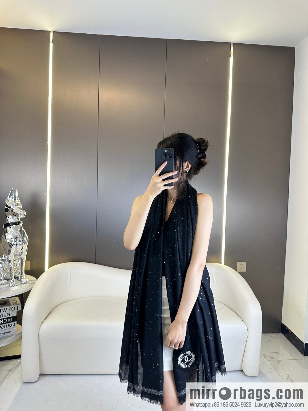 CHANEL ultra-fine wool cashmere yarn scarf