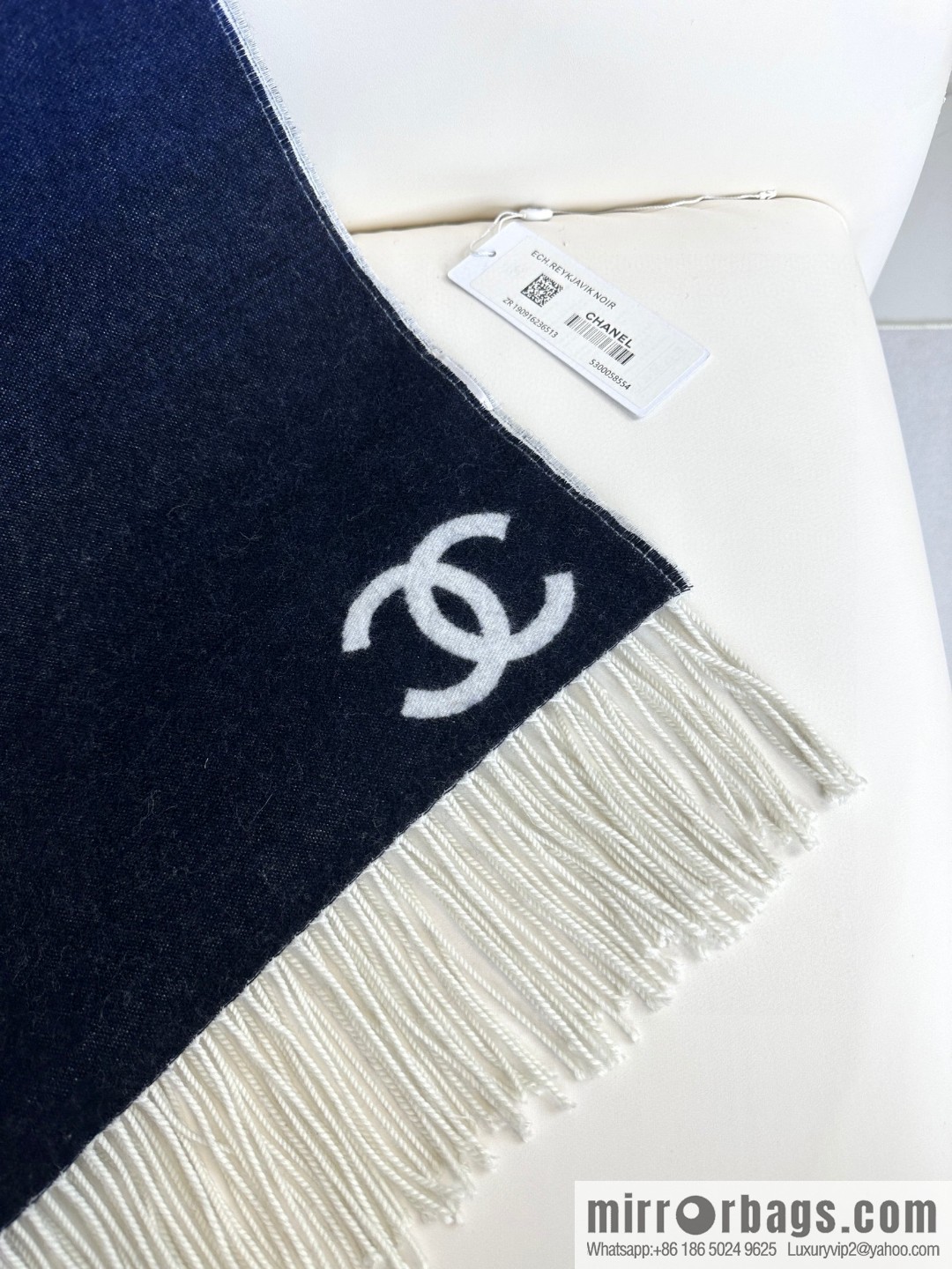 CHANEL gradual change double-sided scarf shawl