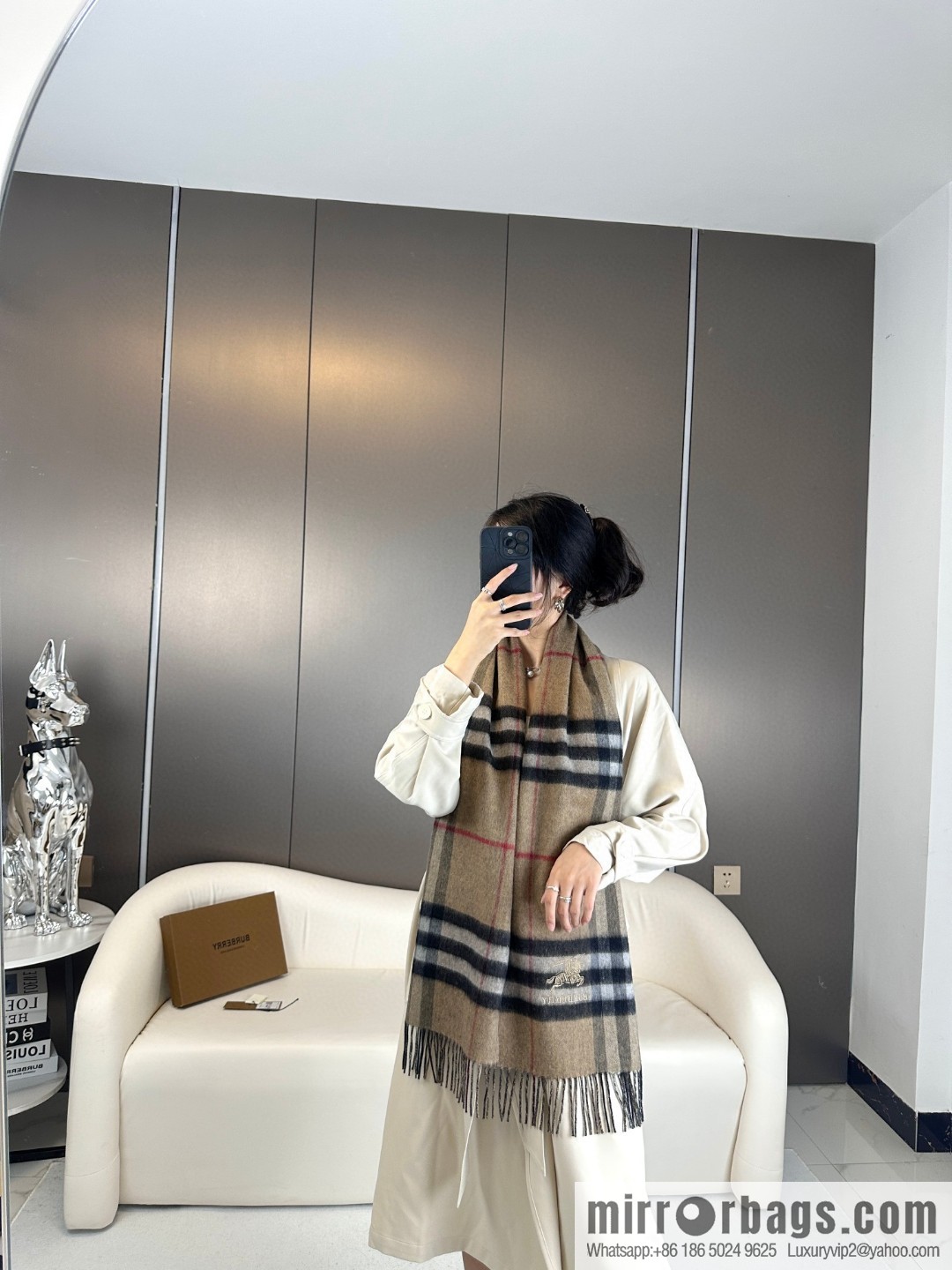 Burberry Burberry 2023 new, double-sided warhorse, men's and women's cashmere scarf