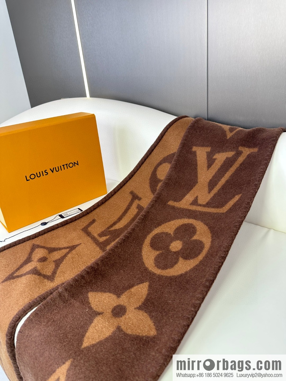 LV wool knitted jacquard, classic pattern, cashmere scarf