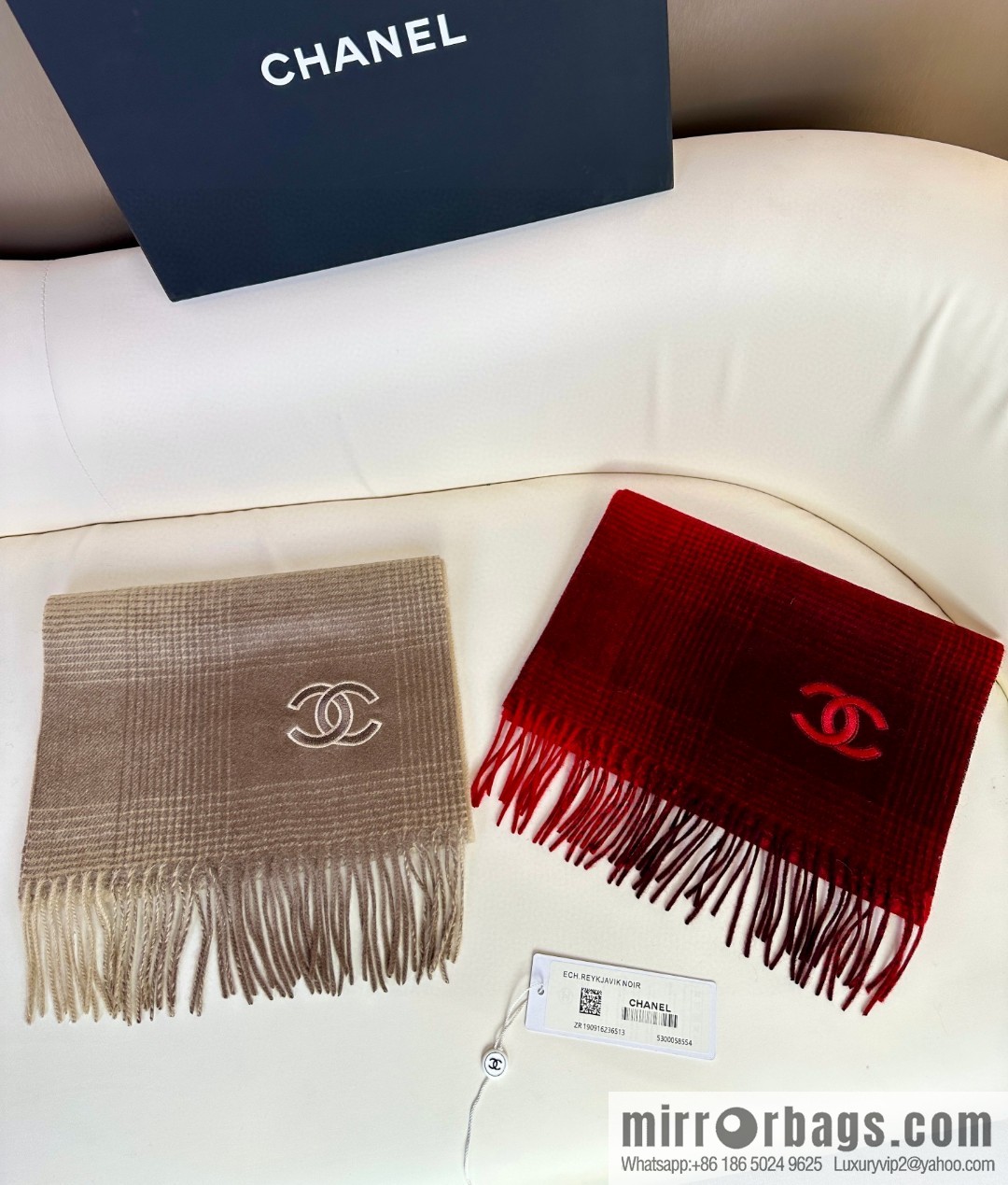 CHANEL 2023 new gradual change of color, fine cashmere scarf