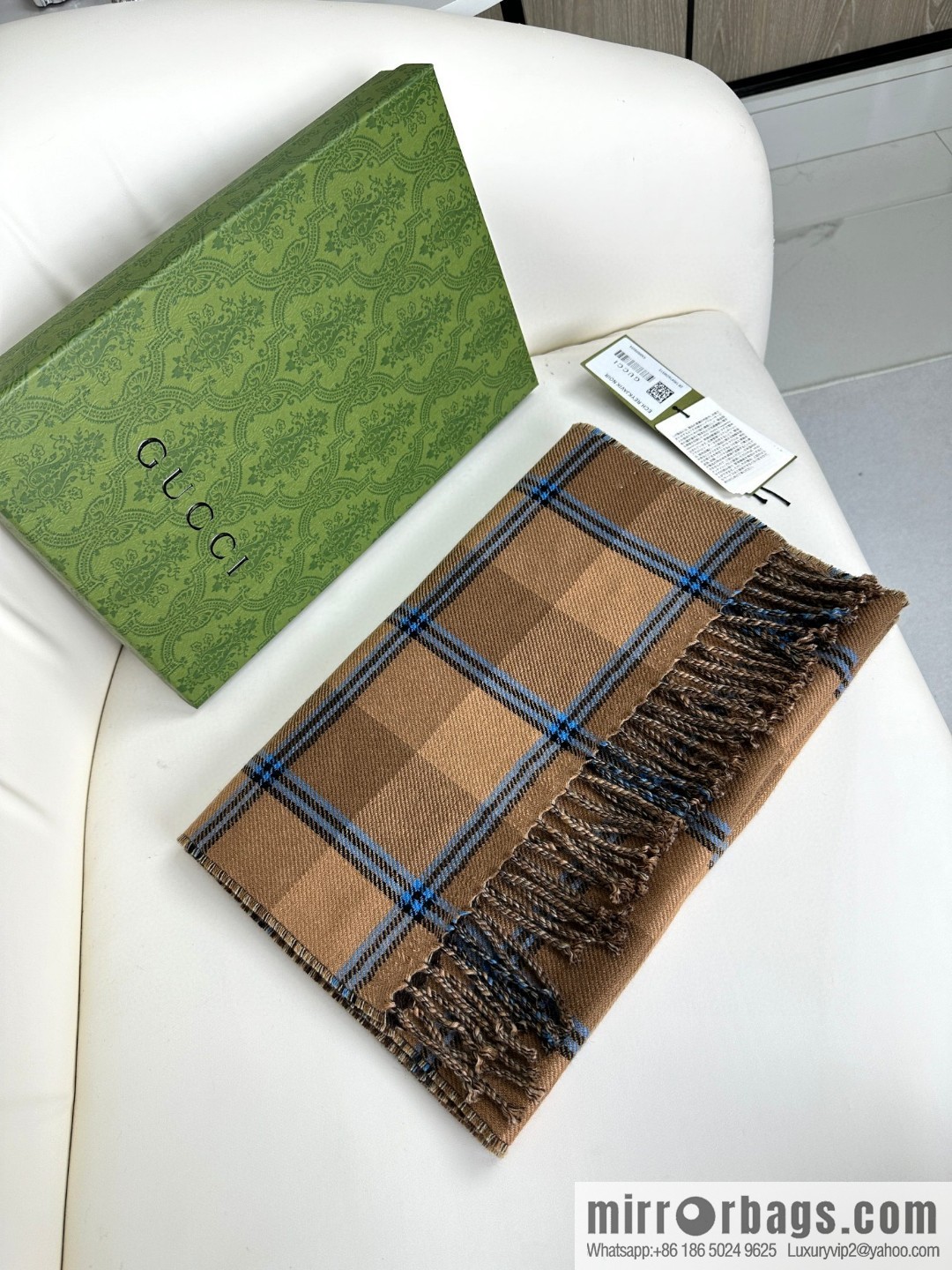 GUCCI autumn and winter new jacquard double-sided scarf