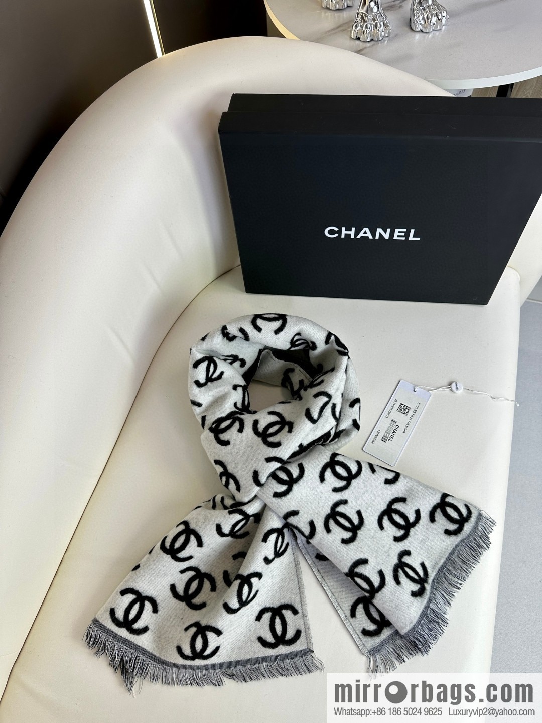 CHANEL classic double-sided scarf shawl