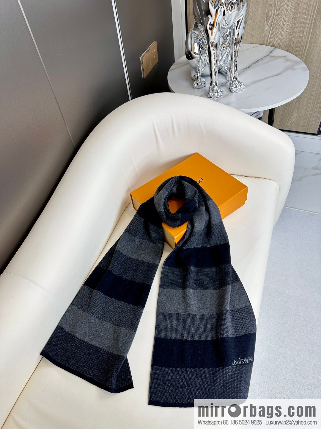 LV Knitted Striped, Unisex Scarf