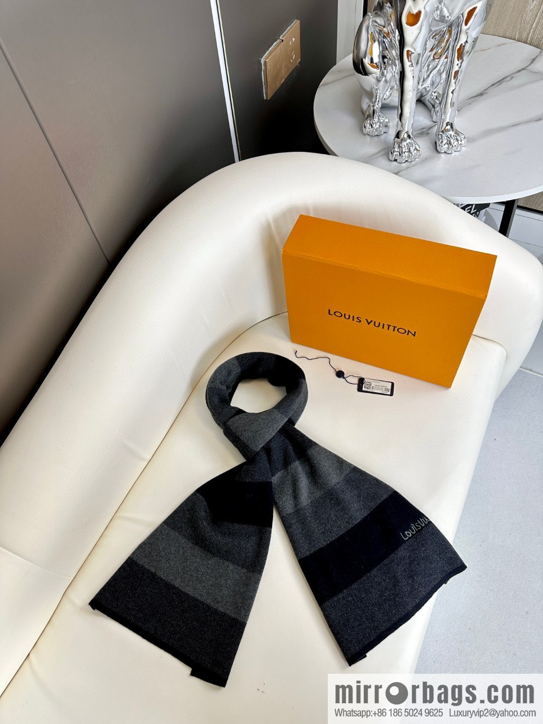 LV Knitted Striped, Unisex Scarf