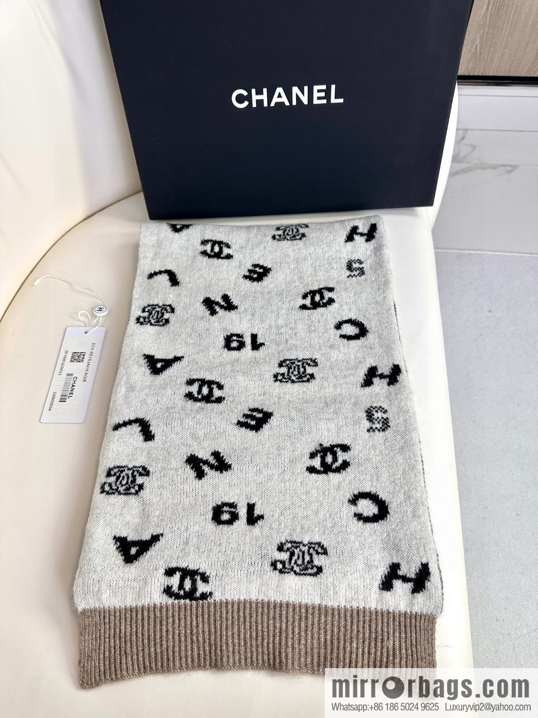 CHANEL counter cashmere scarf