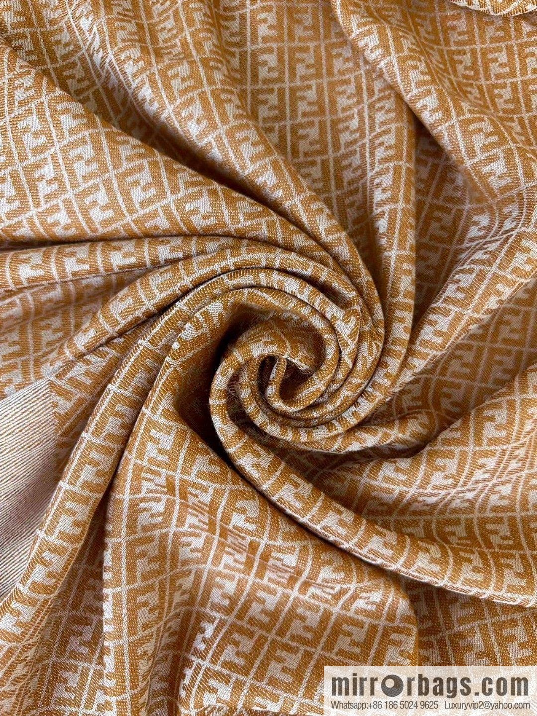 FENDI mulberry silk + lamb wool blend material, new square towel