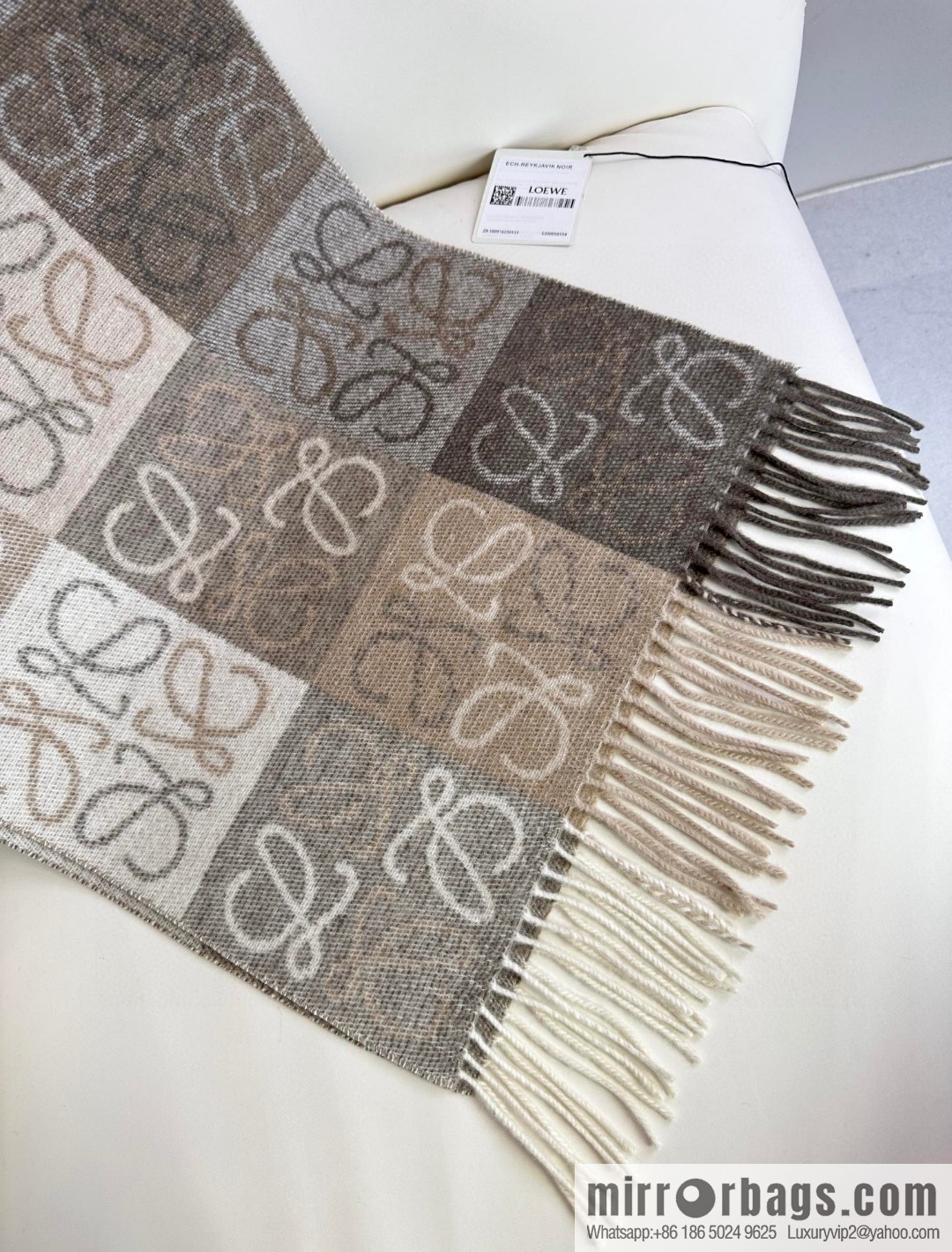 LOEWE classic logo style scarf