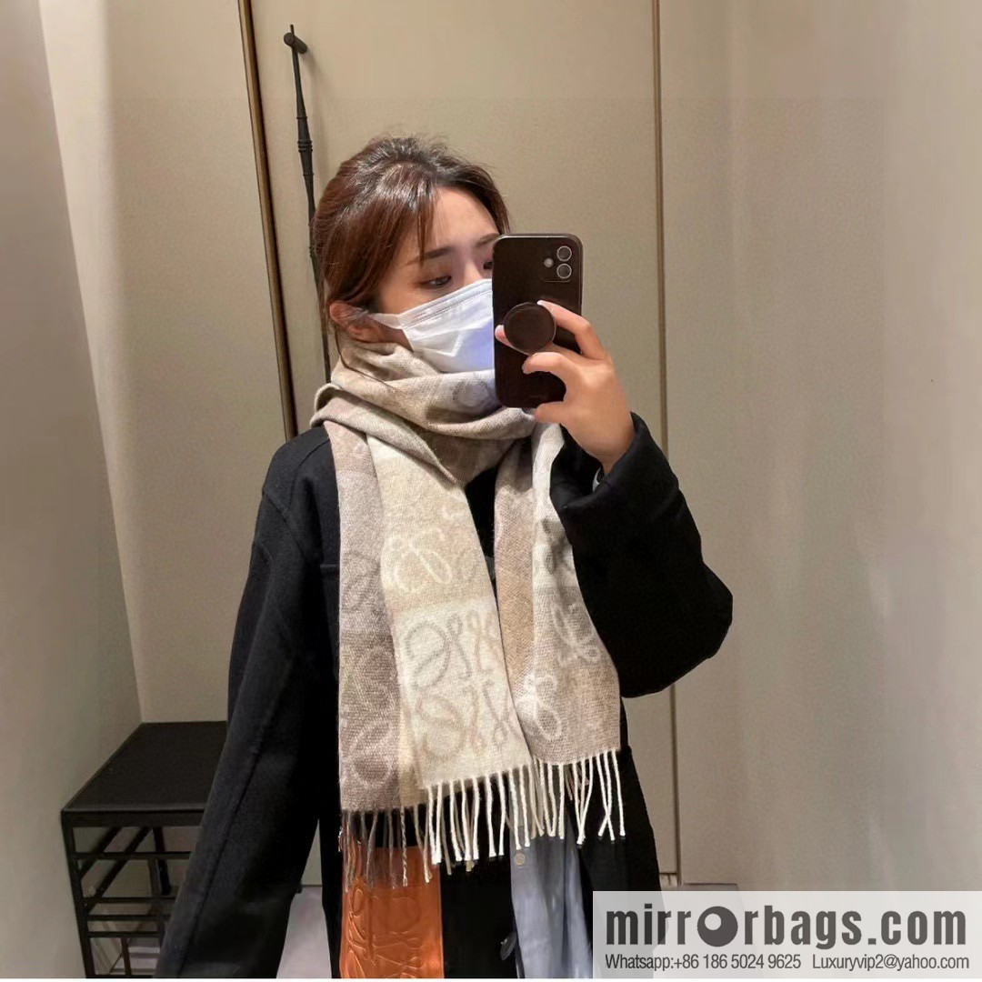 LOEWE classic logo style scarf