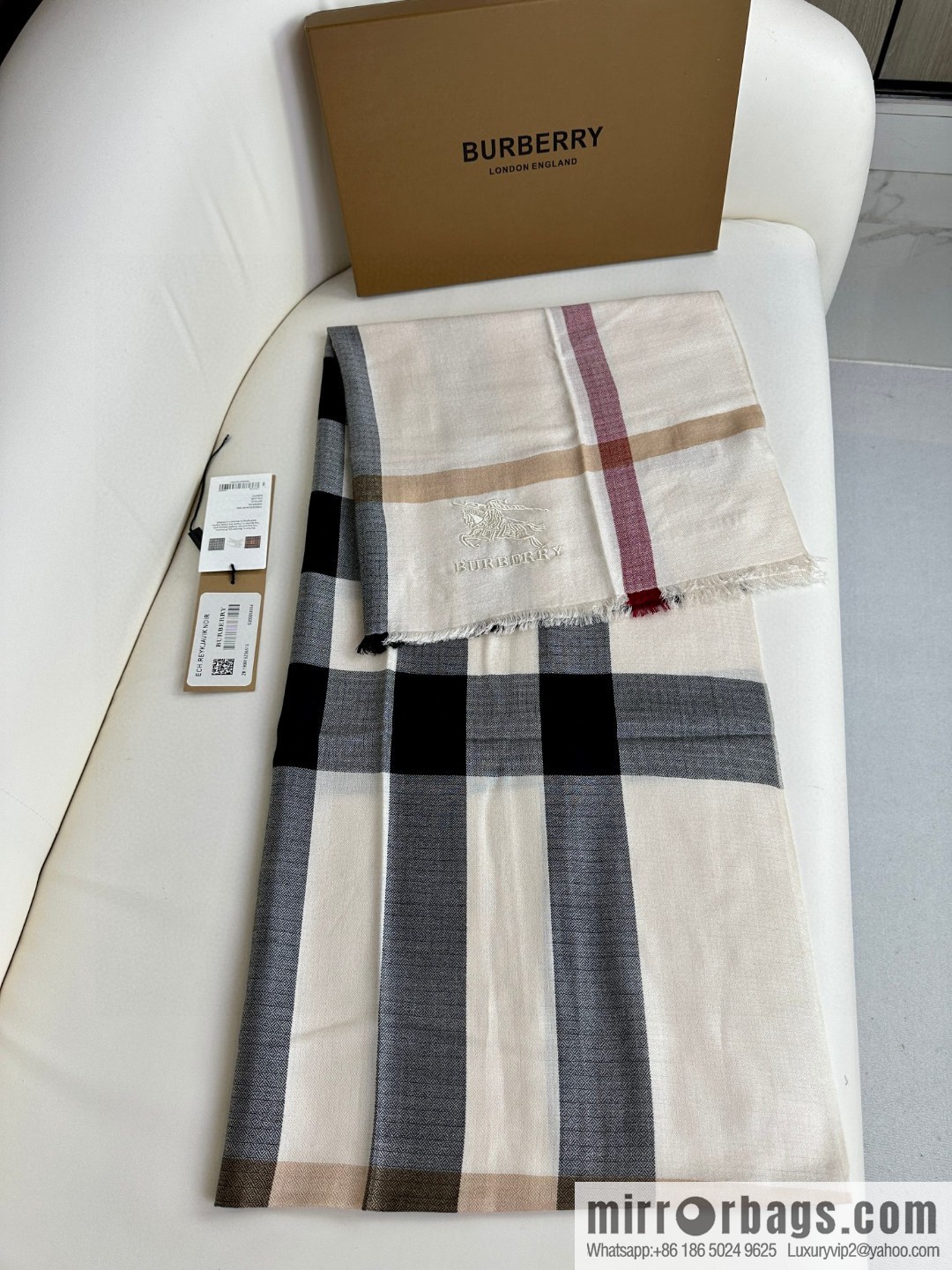 Burberry, Classic Checked Thin Diamond Velvet Scarf