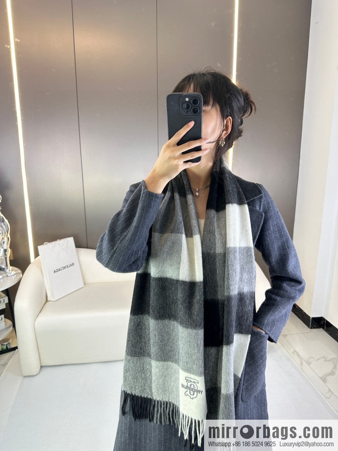 Burberry Burberry 2023 latest TB classic plaid unisex couple cashmere scarf