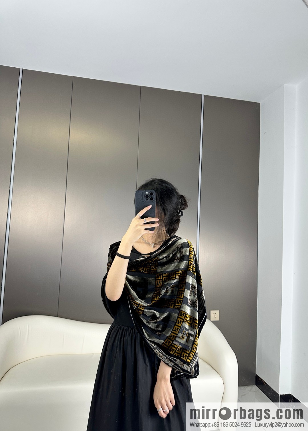FENDI silk plus cashmere long towel