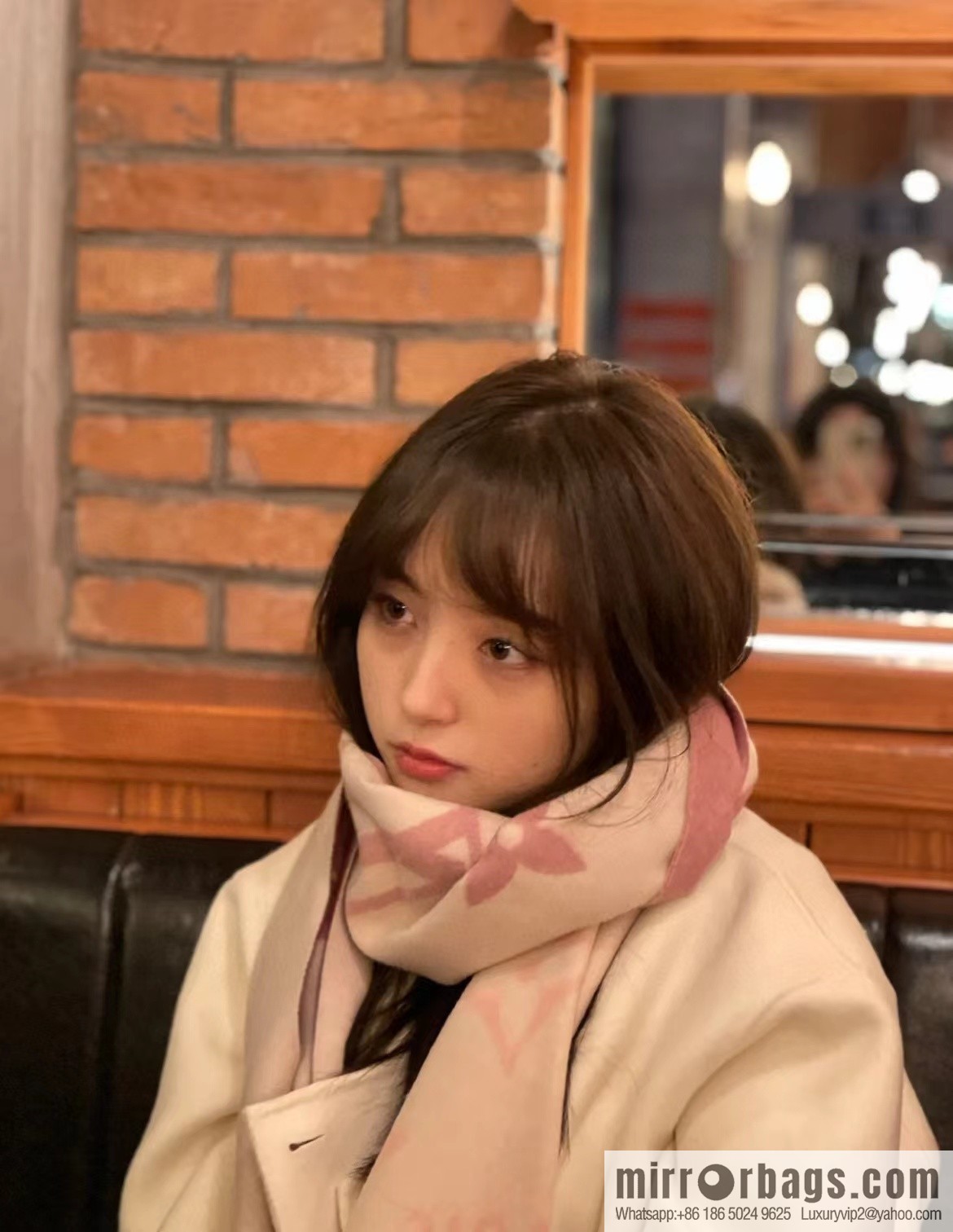 LV 𝑹𝒆𝒚𝒌𝒋𝒂𝒗𝒊𝒌 Double Sided Cashmere Scarf