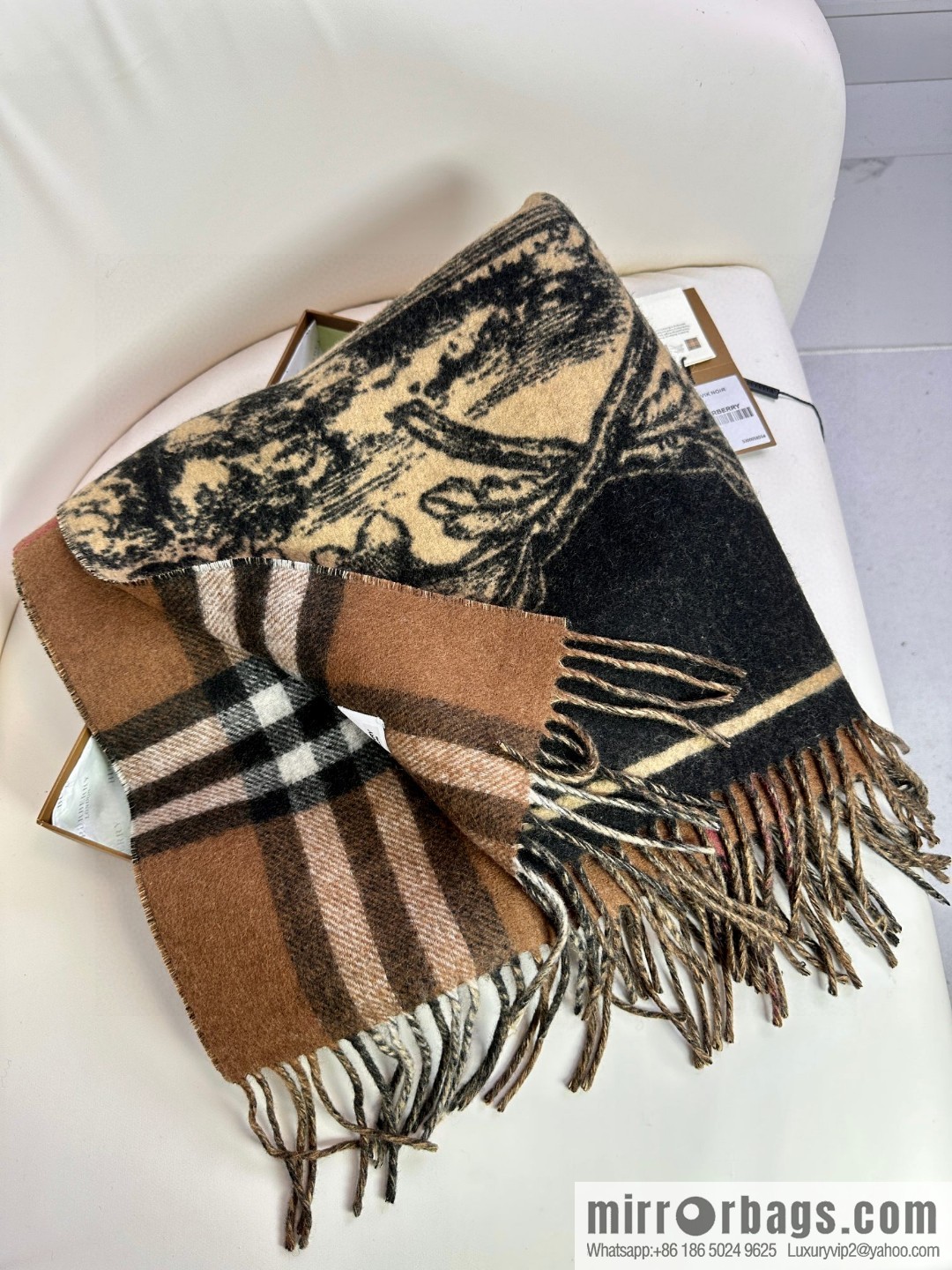 Burberry 2023Bur Warhorse Knight Double Sided Shawl