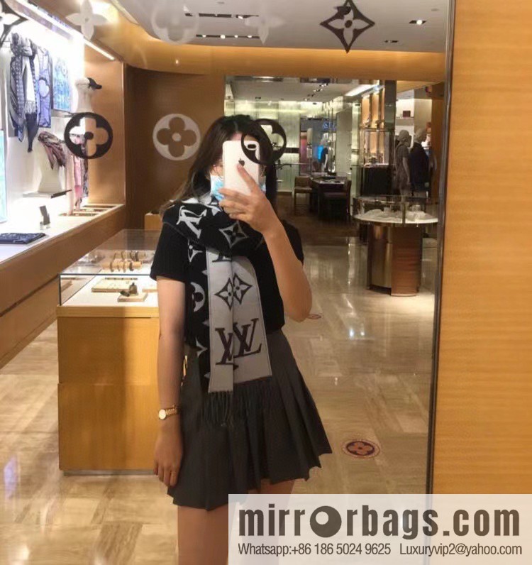 LV Monogram pattern, wool towel