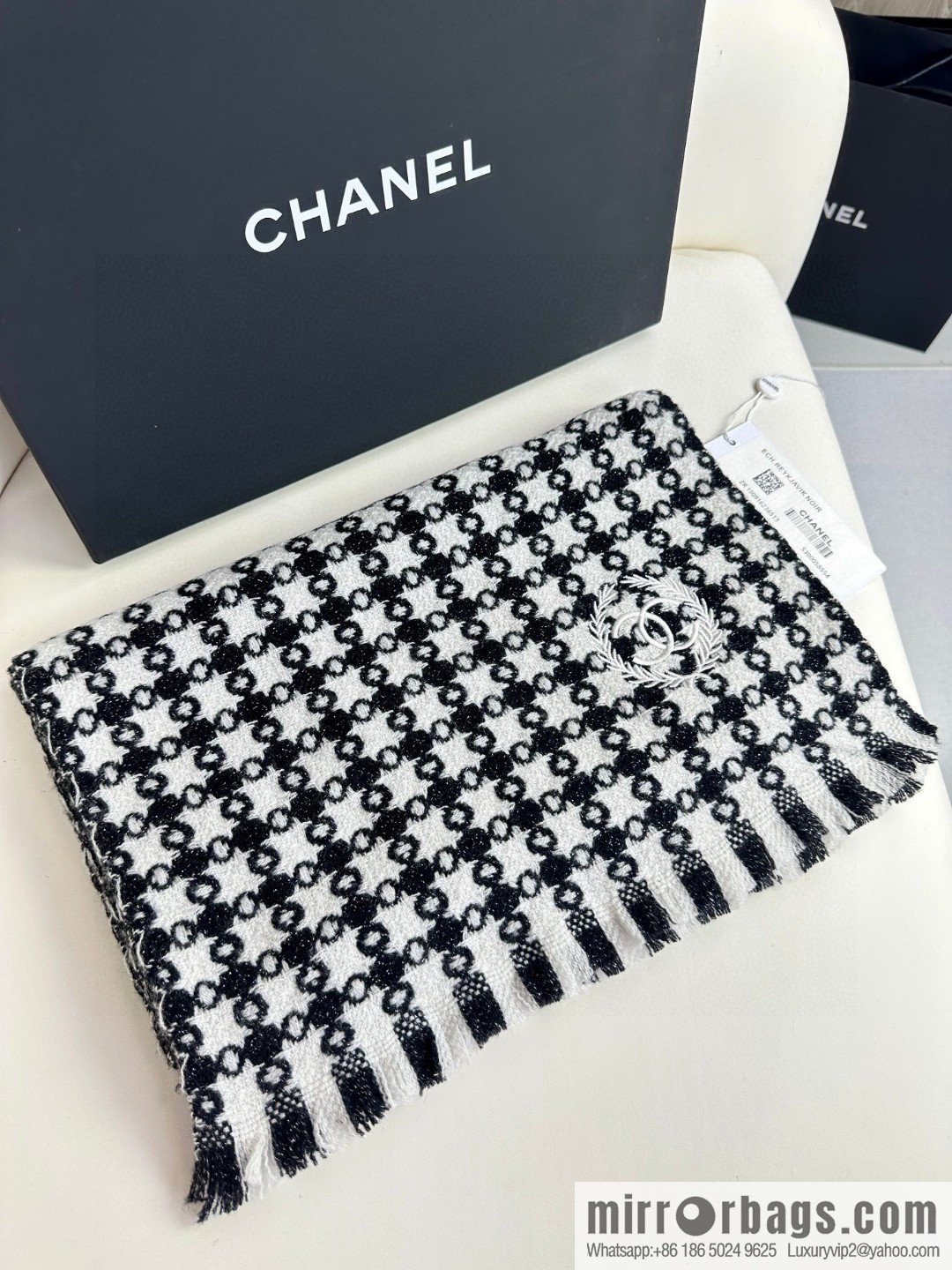 CHANEL 2023 Chanel new cashmere thousand bird grid scarf