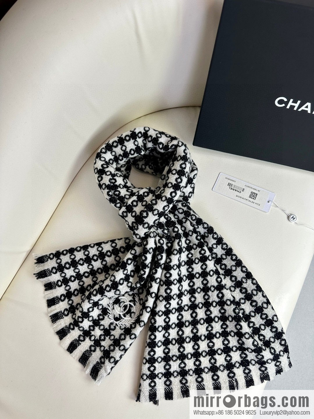 CHANEL 2023 Chanel new cashmere thousand bird grid scarf