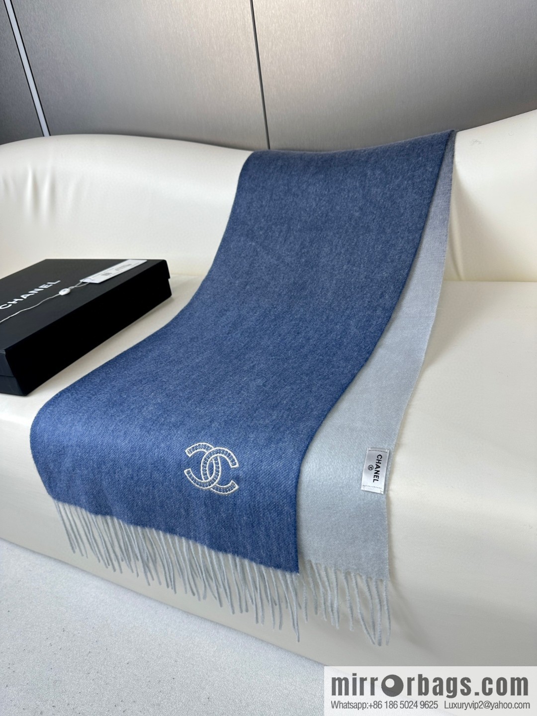 CHANEL Paris Fashion Show Business Men's and Women's Universal Double-Sided Cashmere Shawl