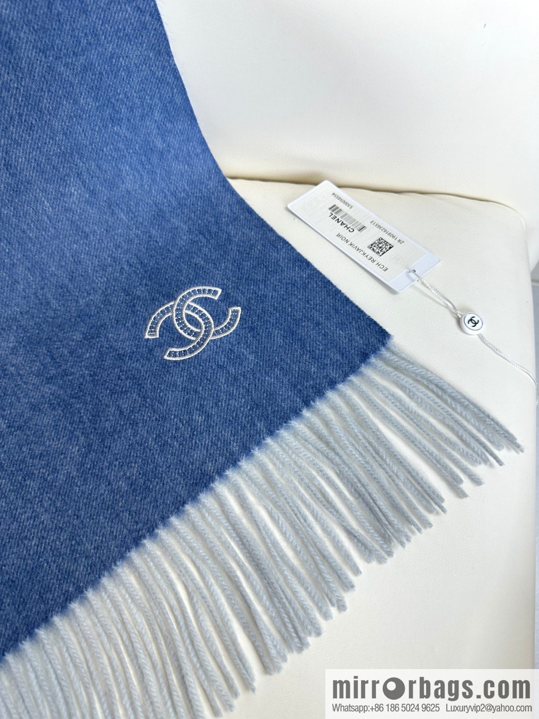 CHANEL Paris Fashion Show Business Men's and Women's Universal Double-Sided Cashmere Shawl