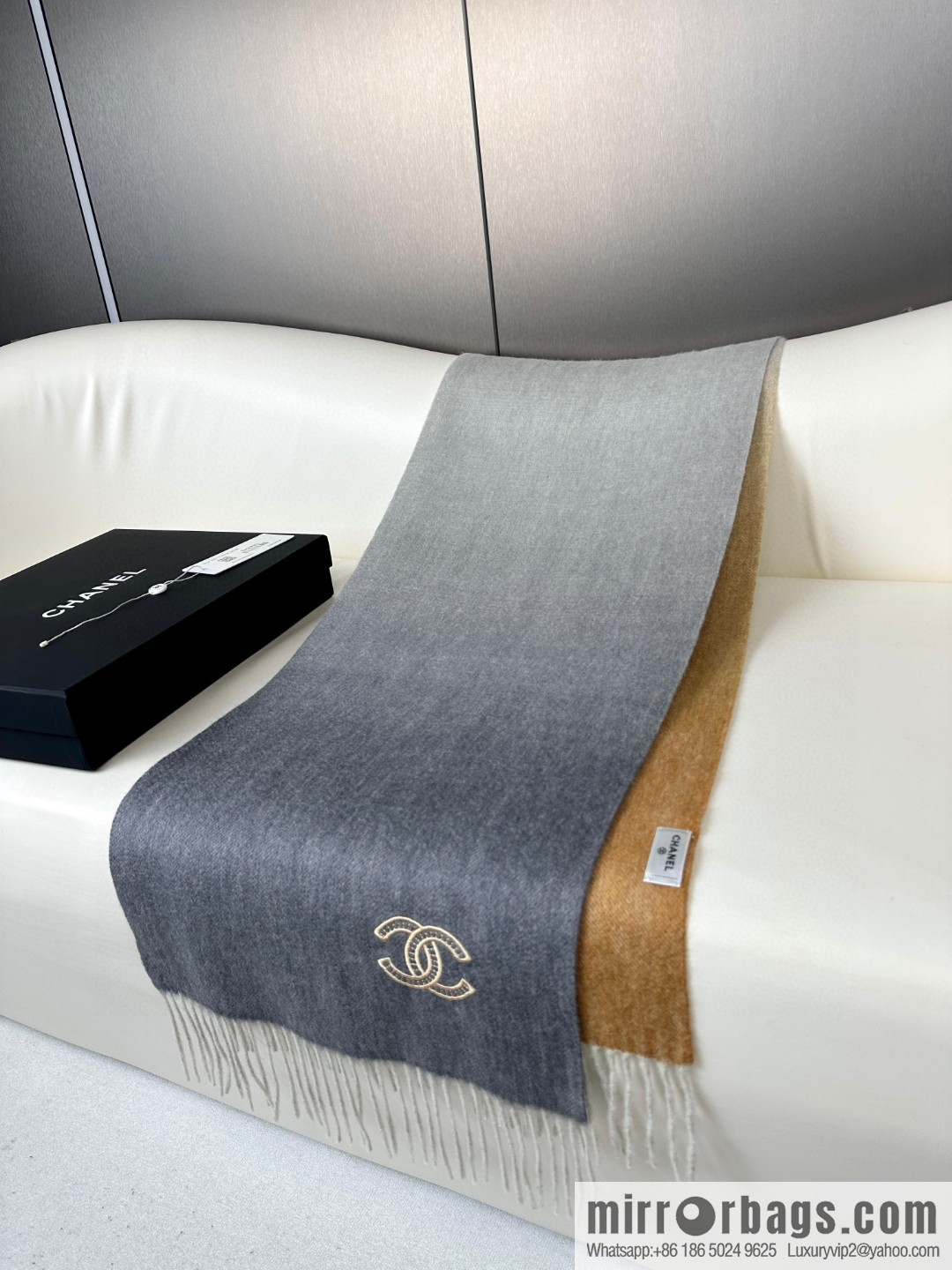 CHANEL Paris Fashion Show Business Men's and Women's Universal Double-Sided Cashmere Shawl