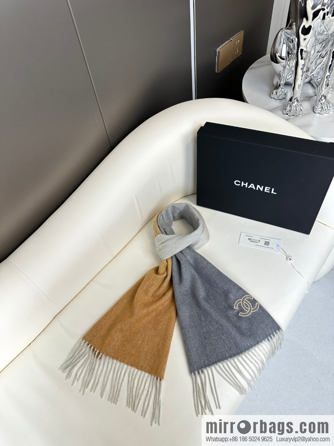 CHANEL Paris Fashion Show Business Men's and Women's Universal Double-Sided Cashmere Shawl