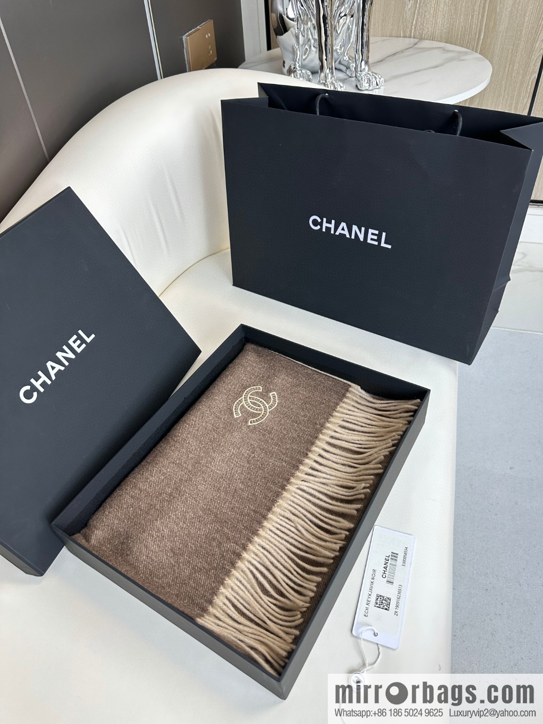 CHANEL Paris Fashion Show Business Men's and Women's Universal Double-Sided Cashmere Shawl