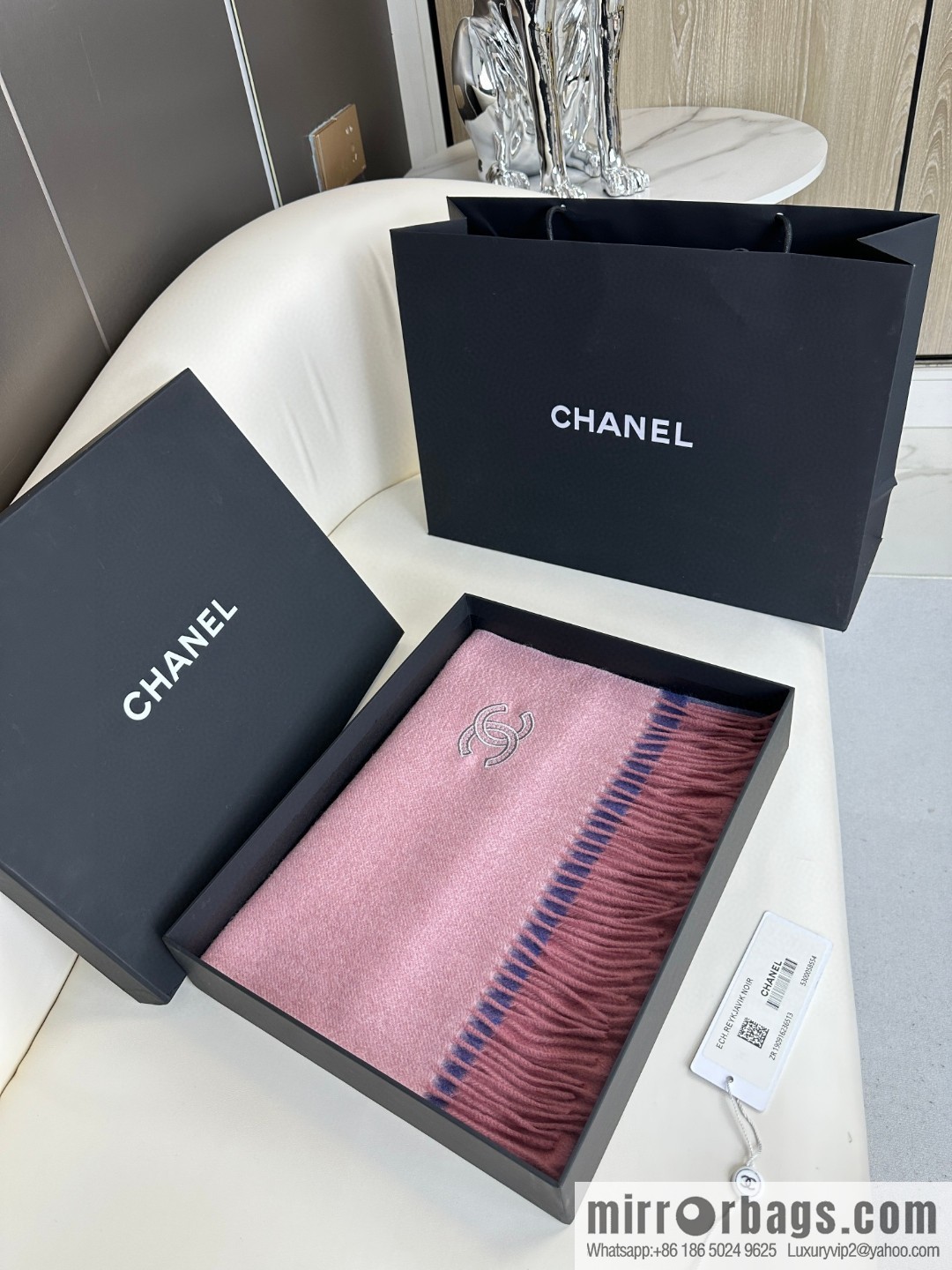 CHANEL Paris Fashion Show Business Men's and Women's Universal Double-Sided Cashmere Shawl