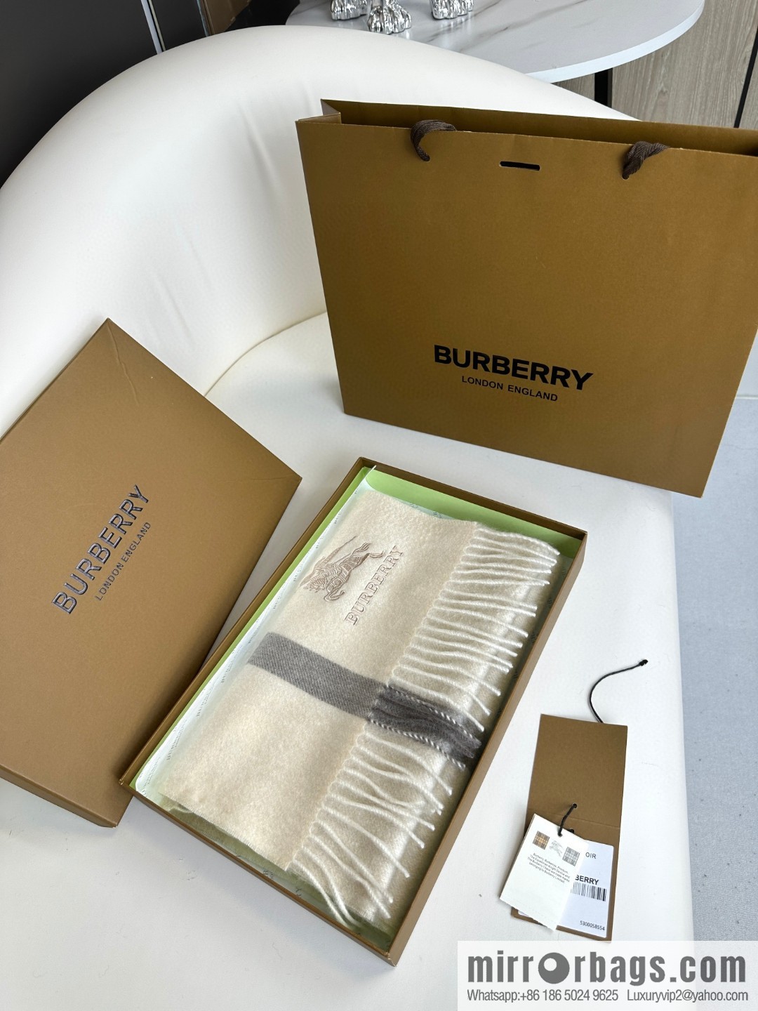 Burberry, classic warhorse logo cashmere scarf